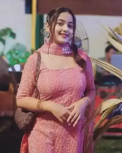 Call Girls Gondiya Cash On Delivery